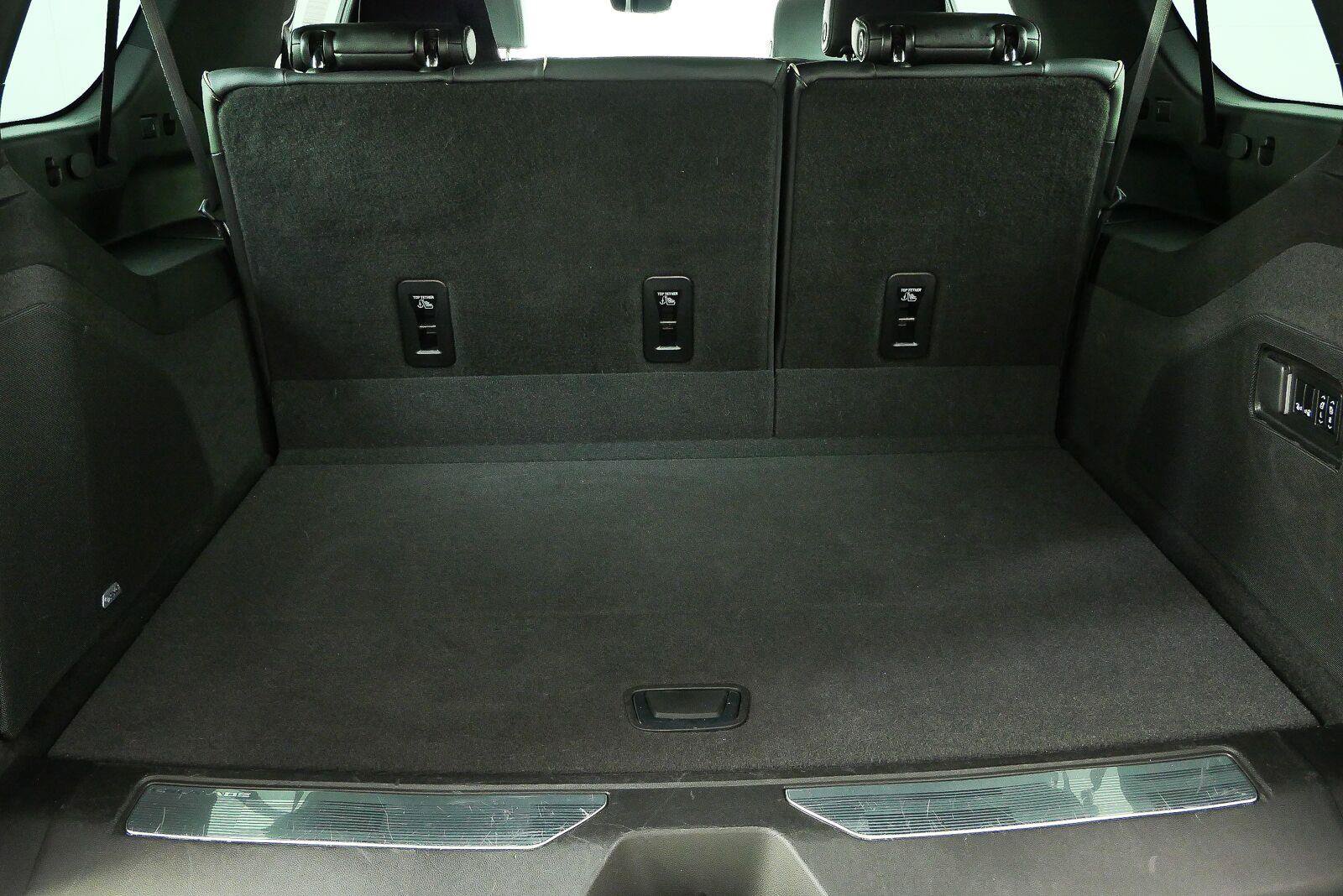 Used 2021 Cadillac Escalade ESV Sport AWD/4WD image 30