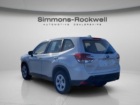 Used 2023 Subaru Forester image 7