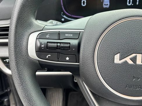 Used 2023 Kia Sportage LX AWD/4WD image 25