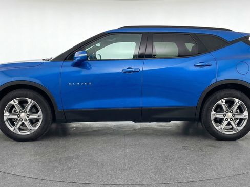 Used 2025 Chevrolet Blazer LT image 5