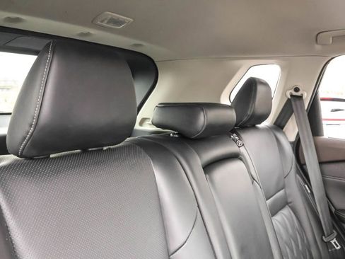 Used 2021 Nissan Rogue Platinum image 33