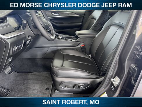 New 2025 Jeep Grand Cherokee L Limited w/ Luxury Tech Group II AWD/4WD image 29