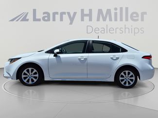 Used 2024 Toyota Corolla LE FWD video 2