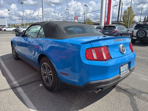 Used 2012 Ford Mustang Premium RWD image 8