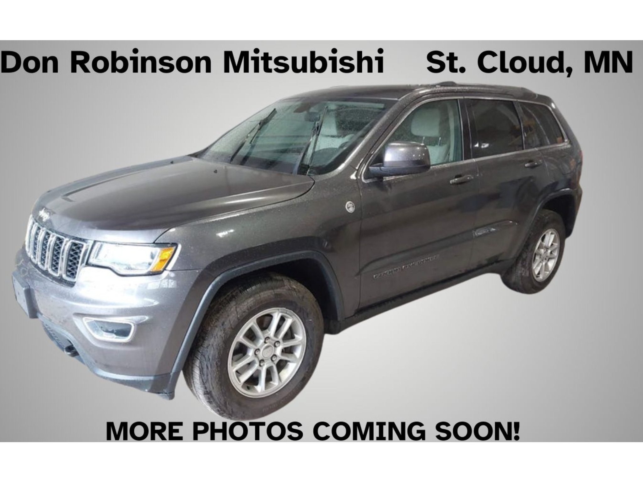Used 2018 Jeep Grand Cherokee Laredo AWD/4WD image 1