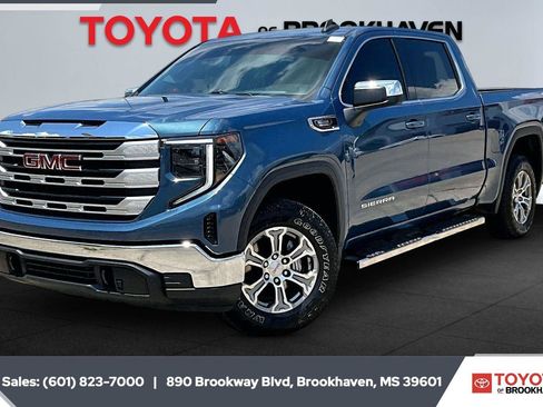 Used 2024 GMC Sierra 1500 SLE w/ X31 Off-Road Package AWD/4WD image 10