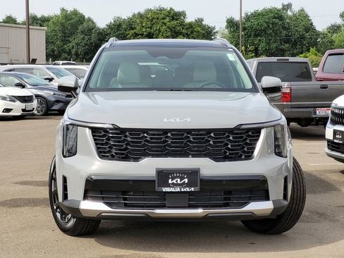 New 2026 Kia Sorento S image 2