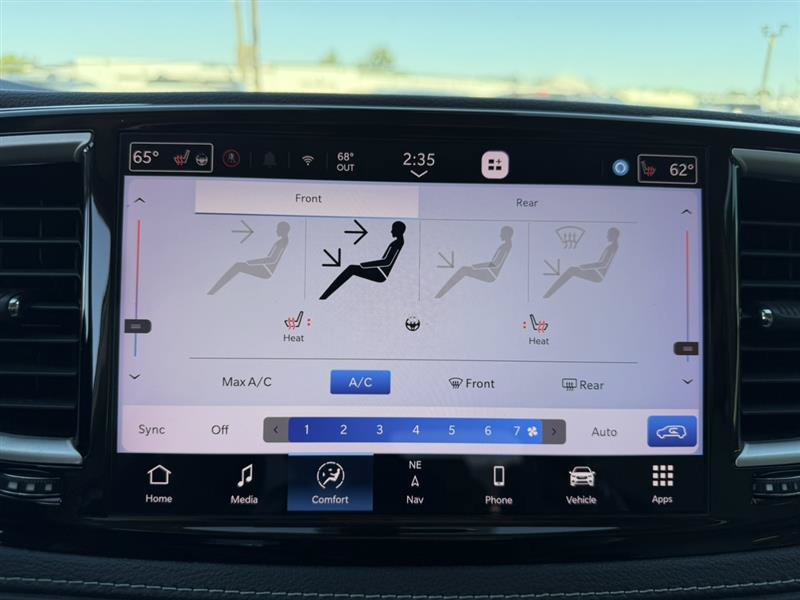 Used 2021 Chrysler Pacifica Touring-L w/ Premium & Safety Sphere Group FWD image 19