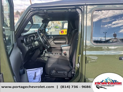 Used 2023 Jeep Wrangler Sport S image 10