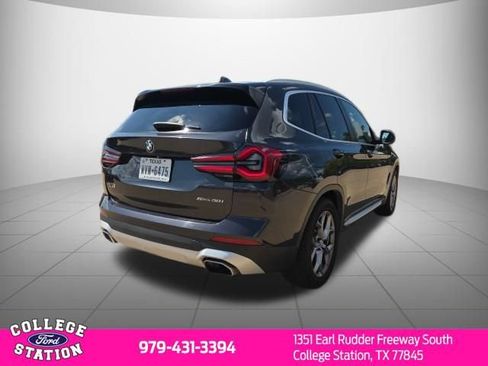 Used 2022 BMW X3 sDrive30i w/ Convenience Package RWD image 3