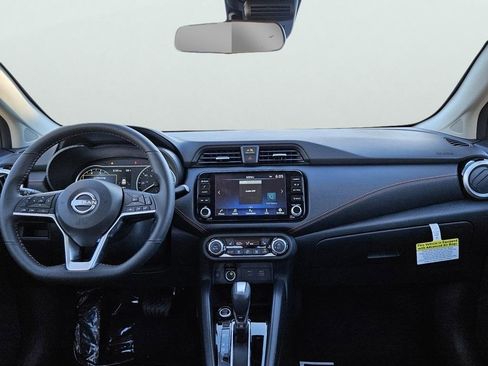 New 2025 Nissan Versa SR w/ Trunk Package image 11