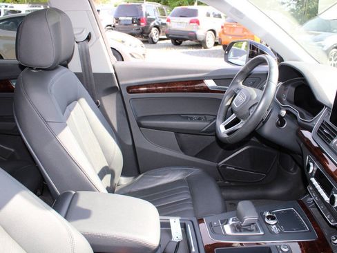 Used 2018 Audi Q5 2.0T Premium Plus AWD/4WD image 11