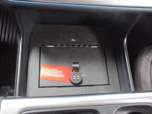 New 2025 Ford Expedition Platinum w/ Platinum Ultimate Package image 34