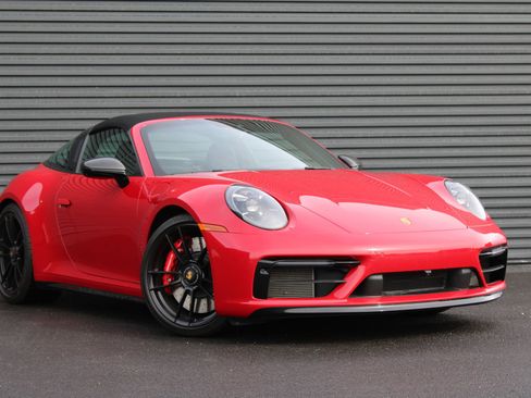 Certified 2022 Porsche 911 Targa 4 GTS image 8
