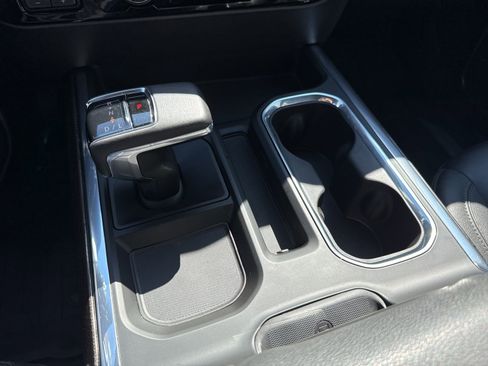 Used 2022 Chevrolet Silverado 1500 LT w/ All Star Edition Plus image 28