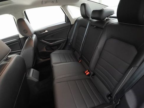 Used 2024 Volkswagen Jetta SE image 20