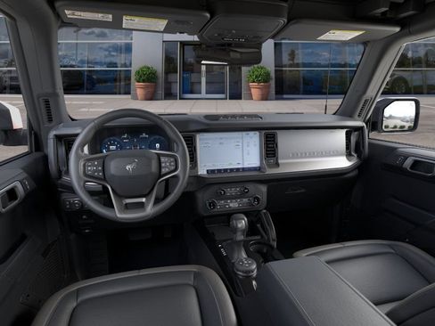 New 2026 Ford Bronco Outer Banks w/ Sasquatch Package AWD/4WD image 10