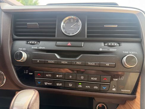 Used 2018 Lexus RX 350L AWD image 32