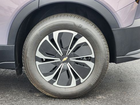 New 2026 Chevrolet Blazer EV LT image 9