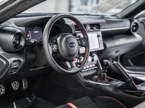 Used 2024 Subaru BRZ Limited image 15
