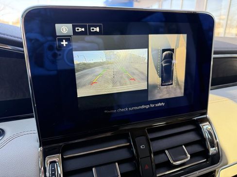 Used 2019 Lincoln Navigator Reserve image 6