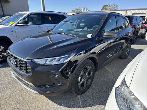 Used 2025 Ford Escape ST-Line w/ Tech Pack #1 image 2