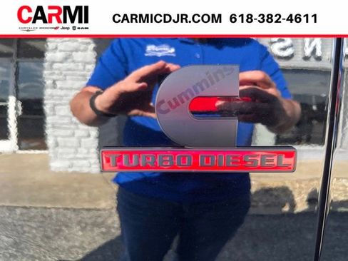 New 2024 RAM 2500 Laramie w/ Night Edition AWD/4WD image 6