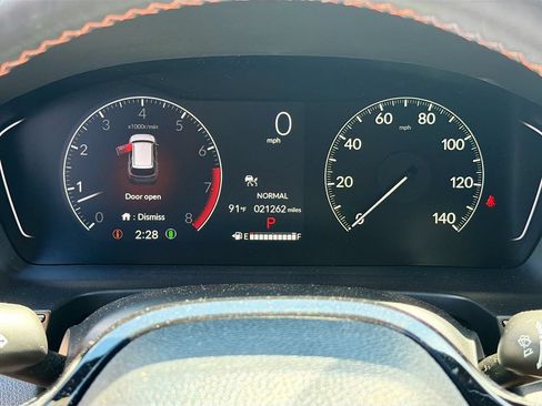 Used 2024 Honda Pilot TrailSport image 11
