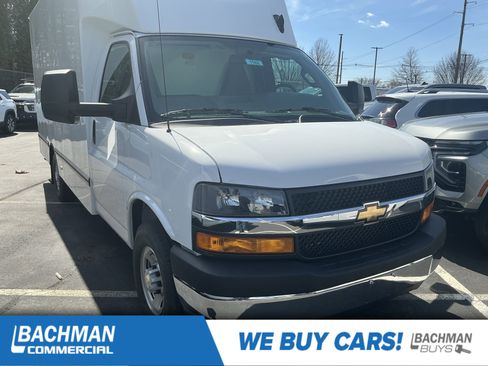 New 2026 Chevrolet Express 3500 w/ Power Convenience Package RWD image 1