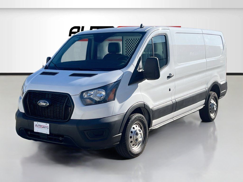 Used 2024 Ford Transit 150 Low Roof AWD image 3