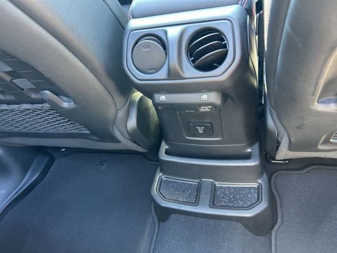 Certified 2021 Jeep Wrangler Unlimited Rubicon image 31