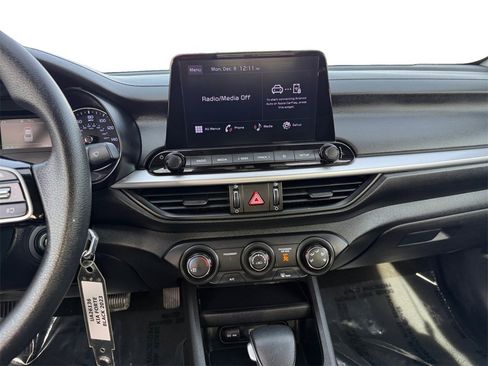 Certified 2023 Kia Forte LXS image 11