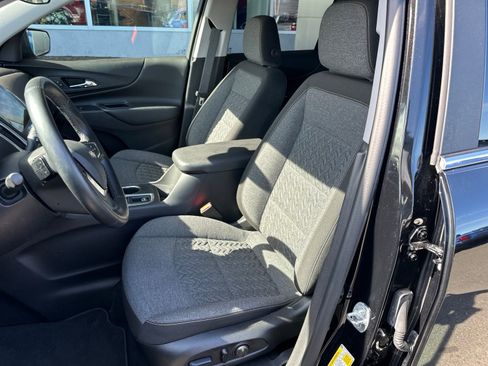Used 2024 Chevrolet Equinox LT AWD/4WD image 17