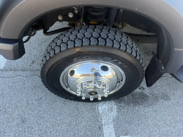 Used 2019 Ford F550 4x4 Regular Cab Super Duty image 7