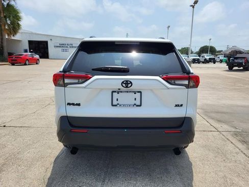 Used 2024 Toyota RAV4 XLE Premium w/ Weather Package FWD image 15