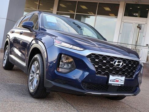 Used 2020 Hyundai Santa Fe SE image 7