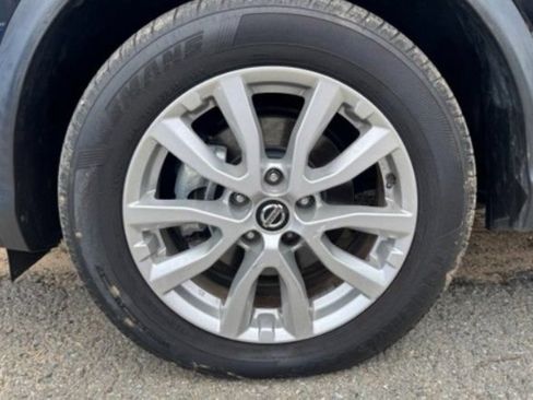 Used 2021 Nissan Rogue Sport S AWD/4WD image 3