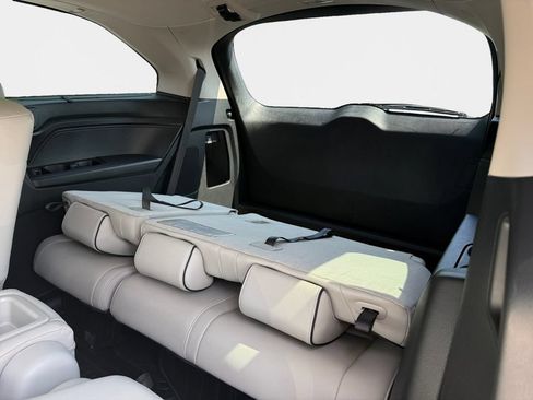 Certified 2025 Honda Odyssey Touring image 20
