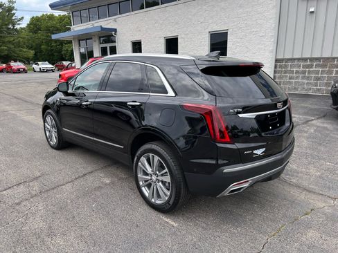 Used 2023 Cadillac XT5 Premium Luxury w/ Platinum Package AWD/4WD image 6
