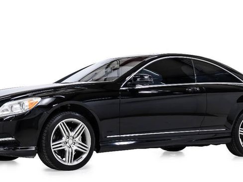 Used 2013 Mercedes-Benz CL 550 4MATIC w/ Sport Pkg image 2