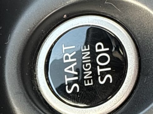 Used 2023 Nissan Kicks S FWD image 15