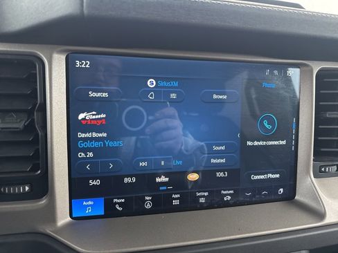 Used 2025 Ford Bronco Outer Banks image 24