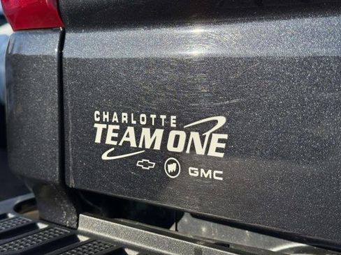 Used 2022 Chevrolet Silverado 1500 LT image 30