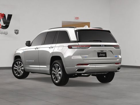 New 2024 Jeep Grand Cherokee Overland w/ Trailer Tow Package image 4