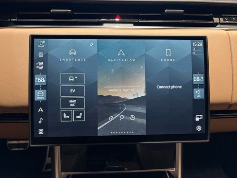 New 2026 Land Rover Range Rover SE image 25