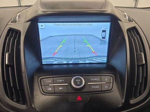 Used 2019 Ford Escape SEL AWD/4WD image 24