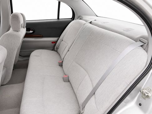 Used 2005 Buick Le Sabre Custom w/ Wheel And Sound Package FWD image 8
