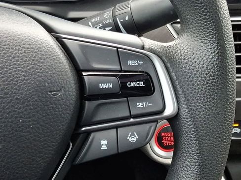 Used 2018 Honda Accord EX image 21