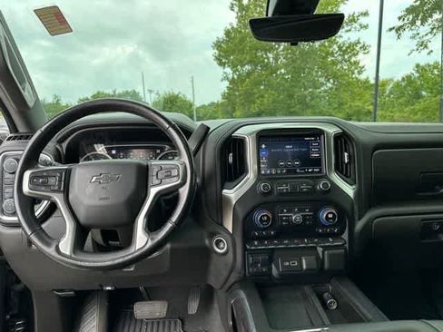 Used 2021 Chevrolet Silverado 2500 LTZ w/ LTZ Plus Package AWD/4WD image 9