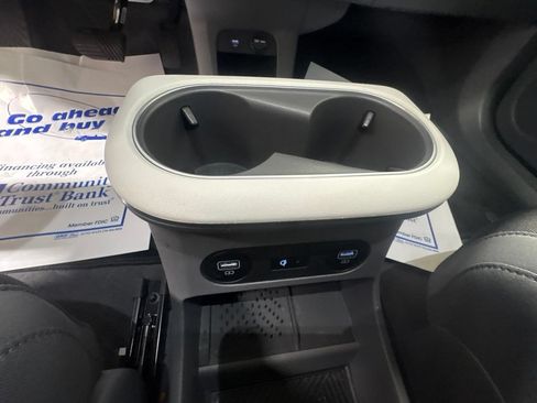 Used 2024 Hyundai Ioniq 5 SEL AWD/4WD image 27